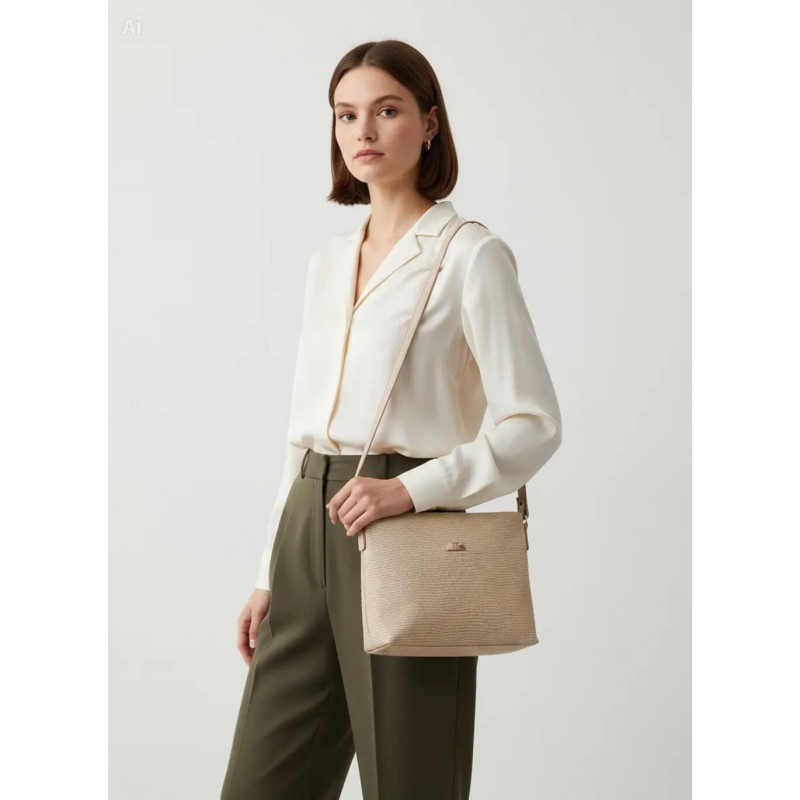 Bolso artesanal de piel autentica, edición limitada, presume de exclusividad