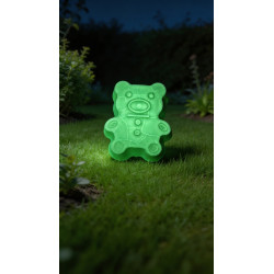Figura de cemento oso pequeño efecto fosforescente verde, que se ilumina en la oscuridad