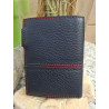 Cartera de piel auténtica negra fabricada en Ubrique, parte trasera, con costuras rojas, en lisviv.es