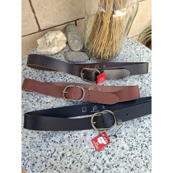 Cinturones de piel artesanal Lisviv de 4 cm con hebilla de doble aro plateada en tres colores.